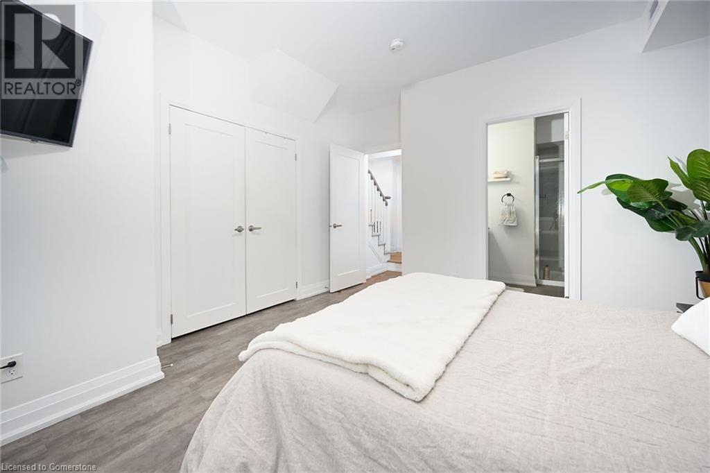 39 Robinson Street N Unit# 6, Grimsby, Ontario  L3M 3C8 - Photo 20 - 40697515