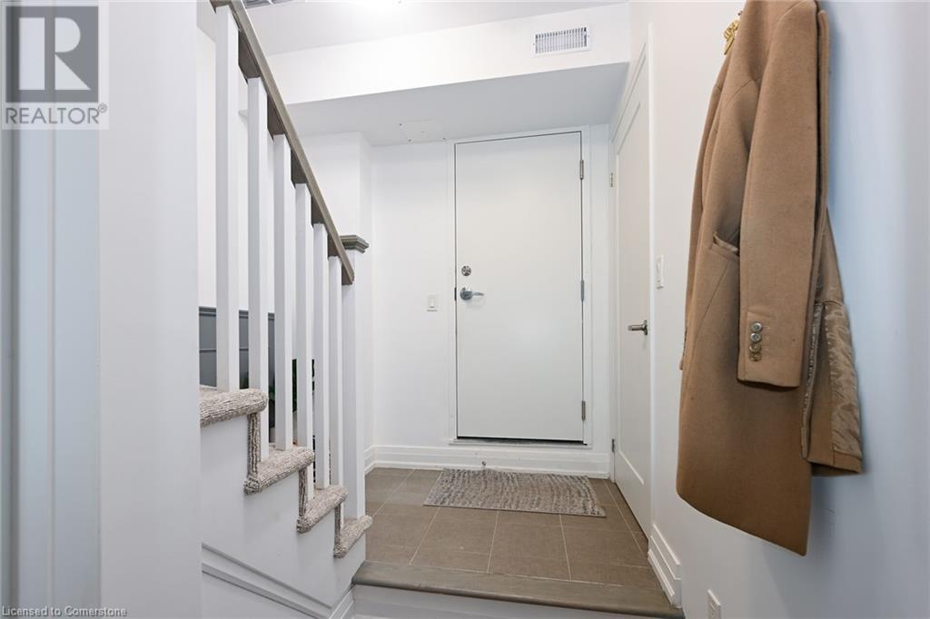39 Robinson Street N Unit# 6, Grimsby, Ontario  L3M 3C8 - Photo 24 - 40697515