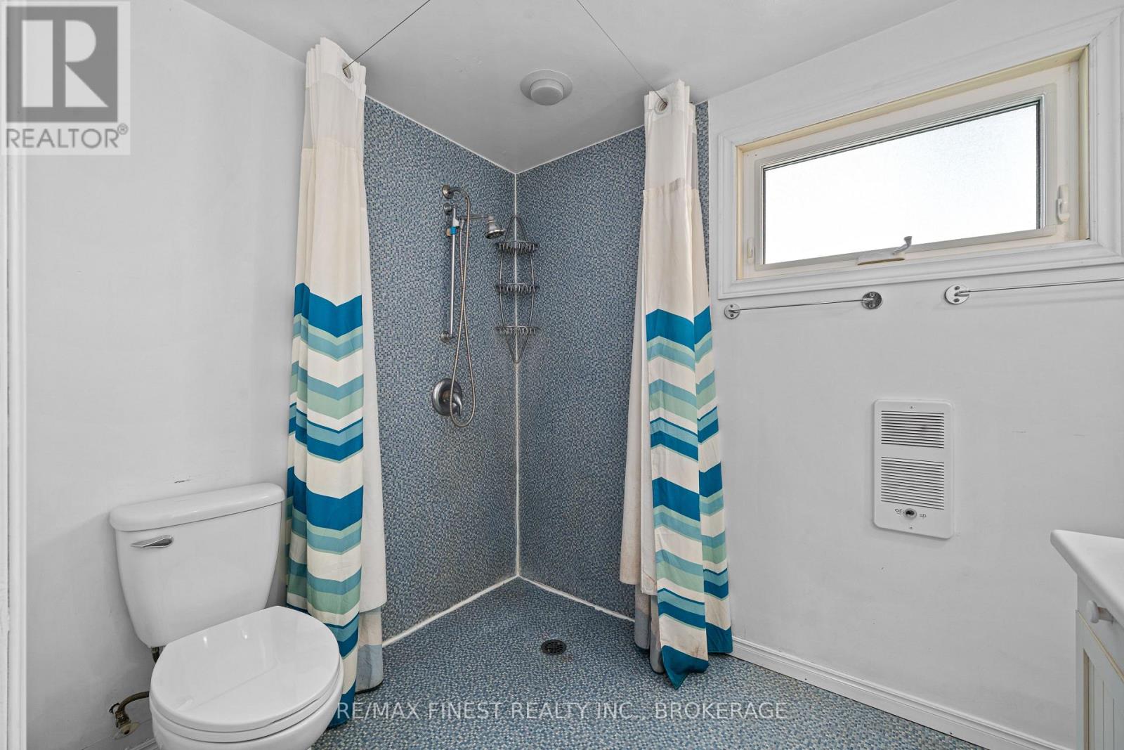 8 Catherine Street, Prince Edward County, Ontario  K0K 2T0 - Photo 18 - X12172651