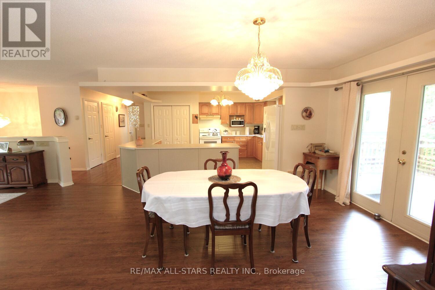 33 Tates Bay Road, Trent Lakes, Ontario K0M 1A0 - Photo 12 - X12172570