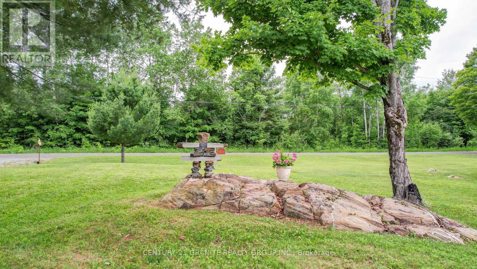256 Glen Alda Road, North Kawartha, Ontario K0L 1A0 - Photo 10 - X12172684