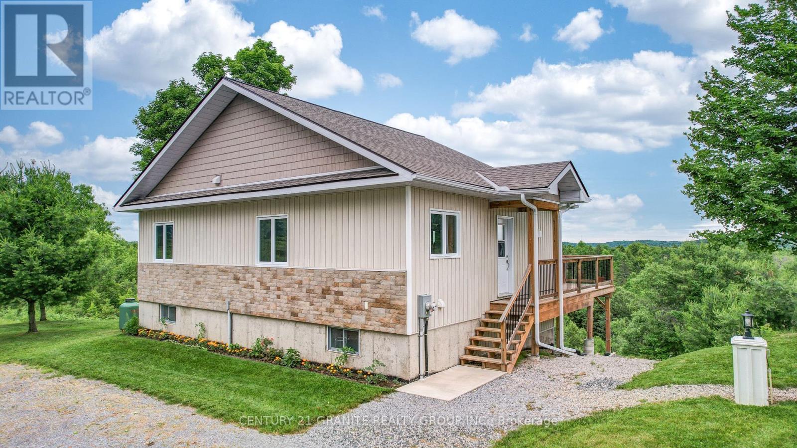 256 Glen Alda Road, North Kawartha, Ontario K0L 1A0 - Photo 8 - X12172684