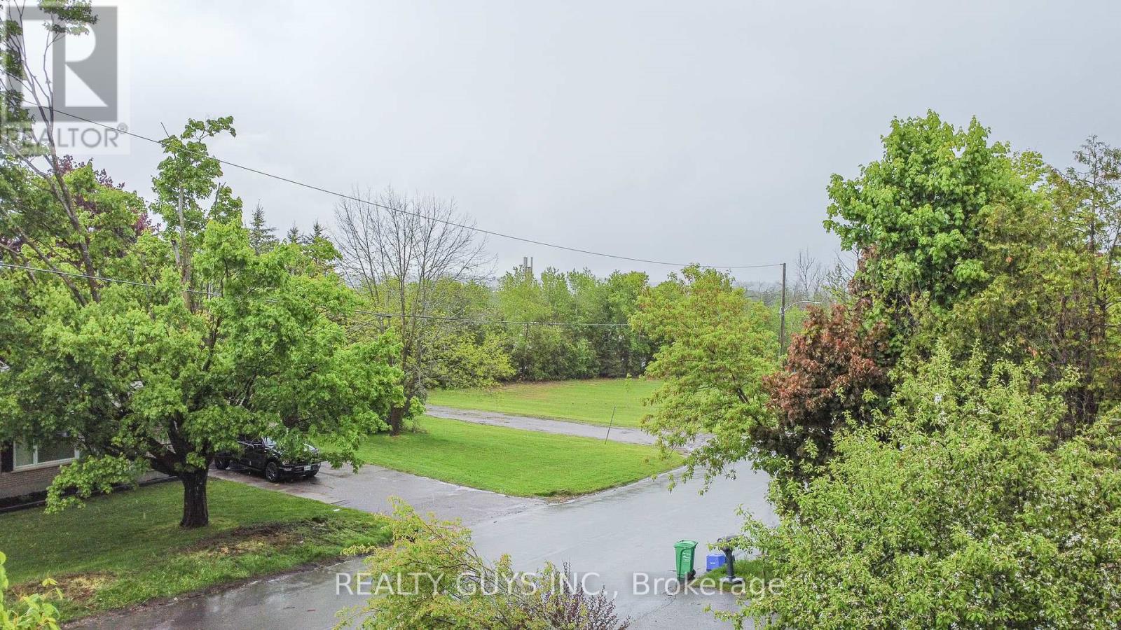 428 Southpark Drive, Peterborough South, Ontario K9J 1C2 - Photo 2 - X12172724