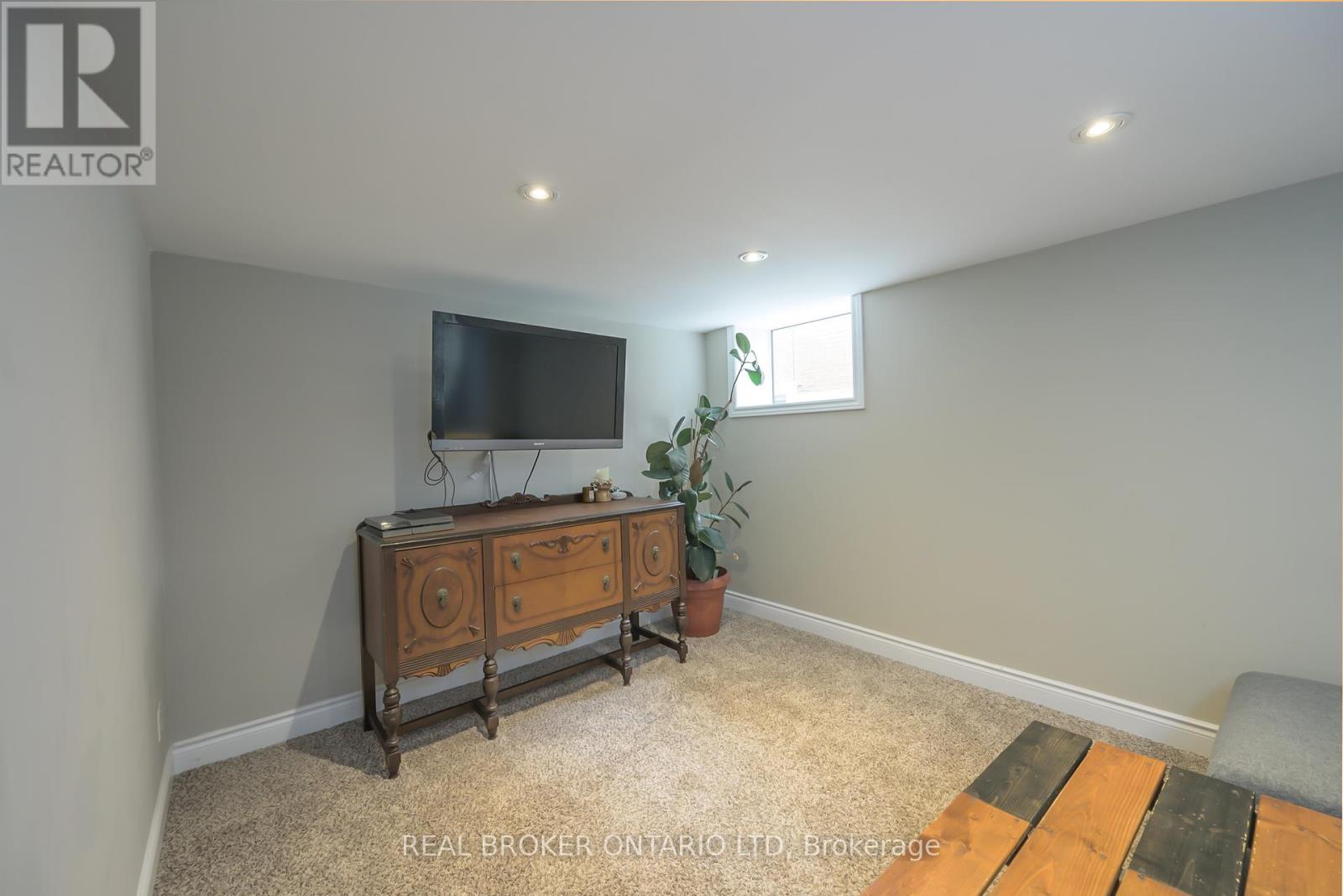99 Springbank Drive, London South, Ontario  N6J 1E5 - Photo 30 - X12172659