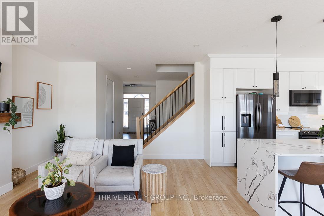 51 Tanya Drive, Southwest Middlesex (Glencoe), Ontario  N0L 1M0 - Photo 11 - X12172685