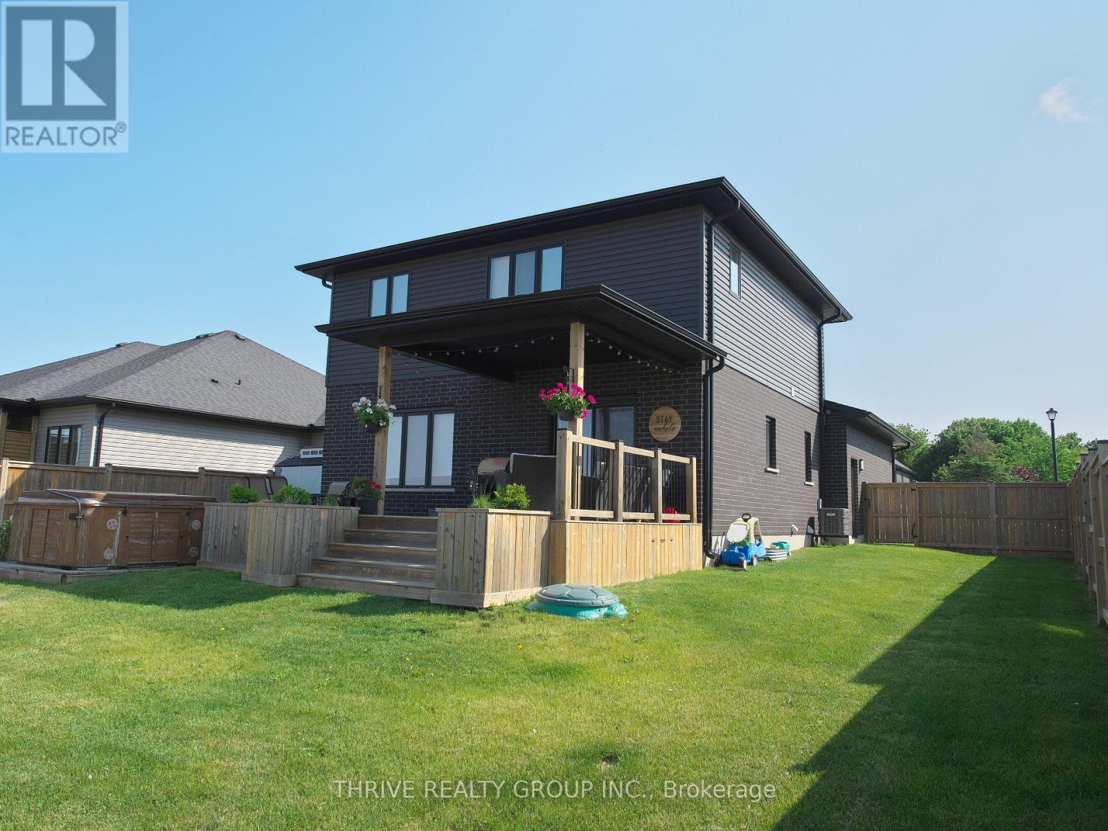 51 Tanya Drive, Southwest Middlesex (Glencoe), Ontario  N0L 1M0 - Photo 43 - X12172685