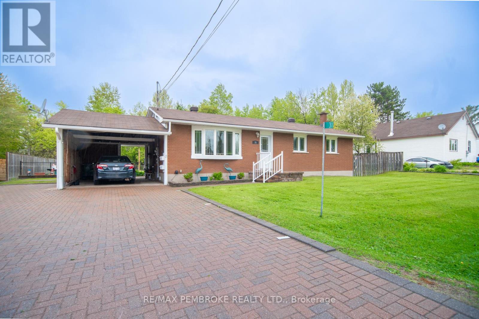 Property at 31 RIVER DRIVE image 1