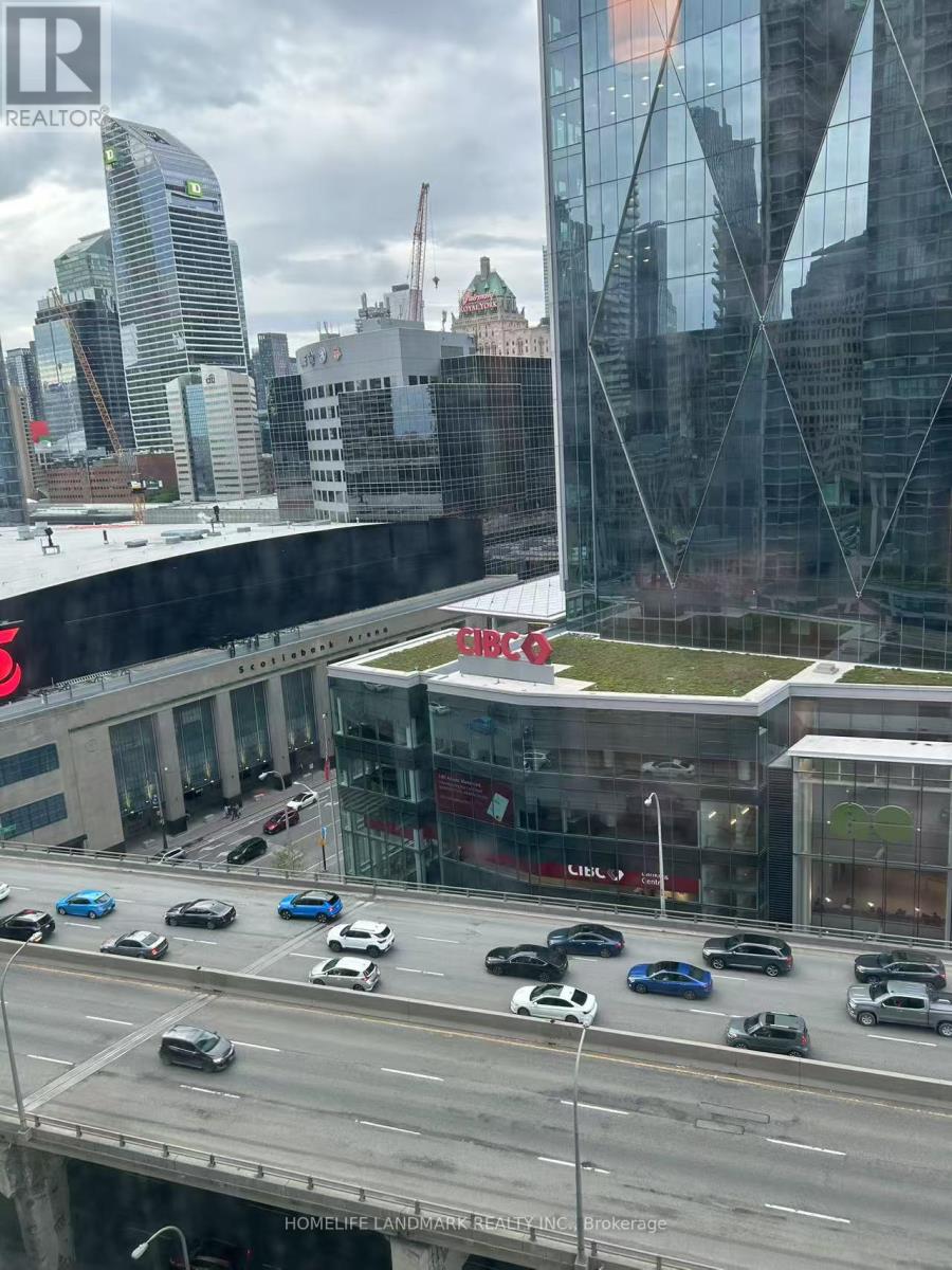 1505 - 18 Harbour Street, Toronto, Ontario  M5J 2Z6 - Photo 11 - C12086690