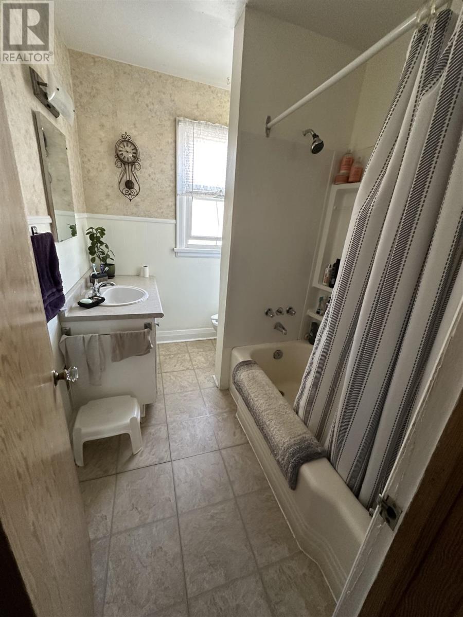 305 Balsam St, Thunder Bay, Ontario  P7A 5N6 - Photo 16 - TB251341