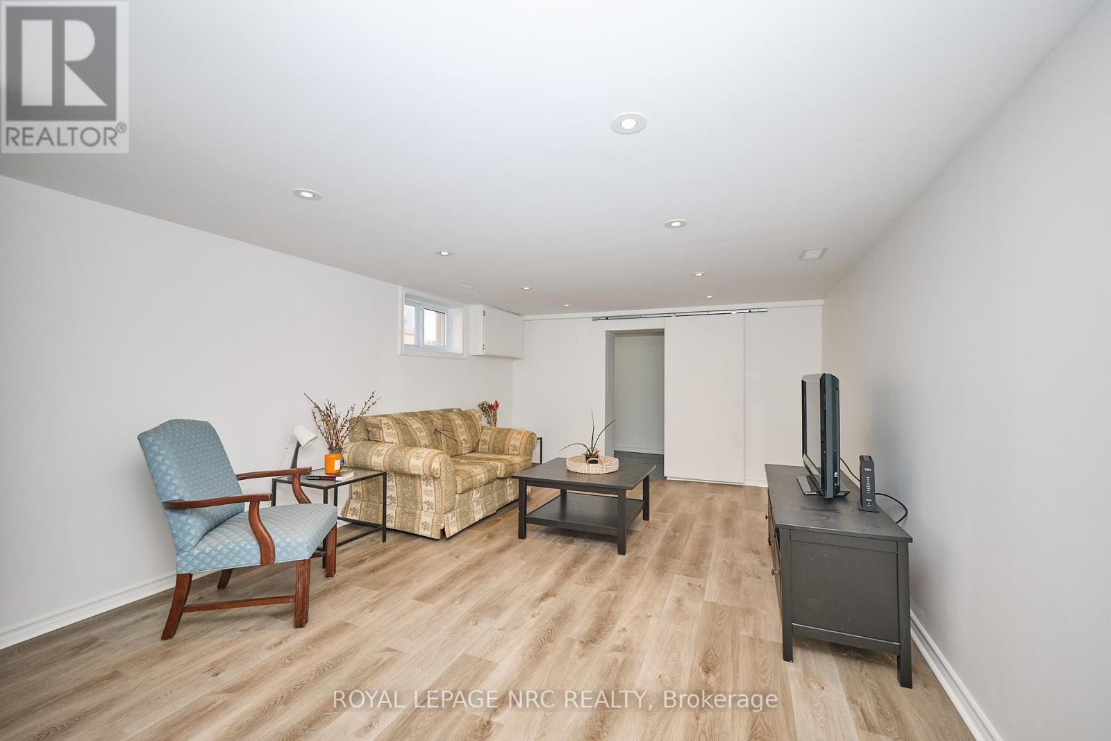 79 Cross Street, Port Colborne, Ontario  L3K 1L1 - Photo 29 - X12172648