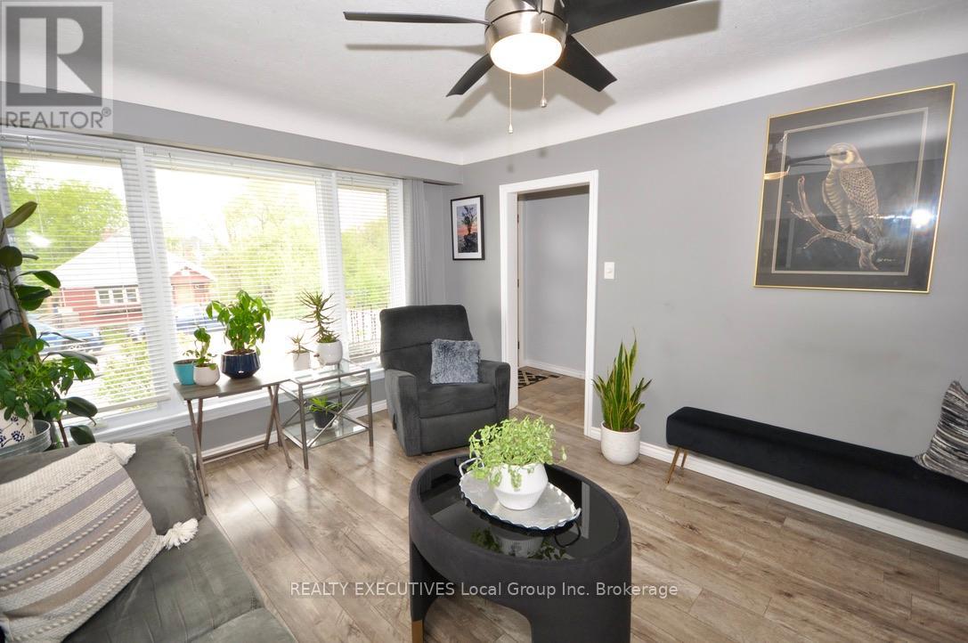 595 Metcalfe Street, North Bay, Ontario  P1B 2P7 - Photo 5 - X12172613