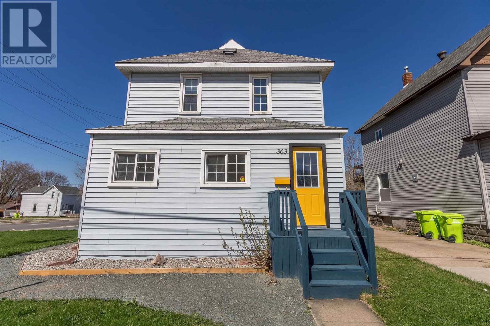 363 North Street, Sault Ste. Marie, Ontario  P6B 2A9 - Photo 2 - SM251043