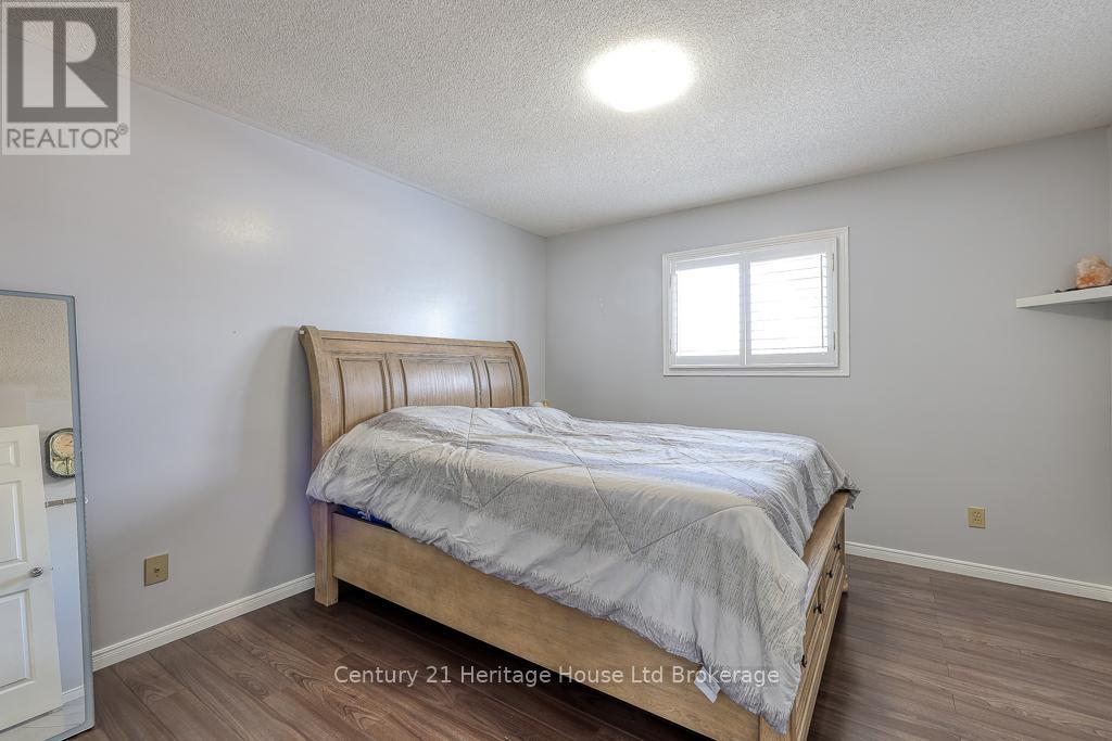2 Chippewa Avenue, Woodstock, Ontario N4T 1A1 - Photo 12 - X12170217