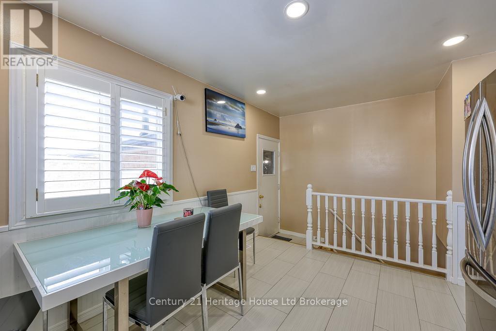 2 Chippewa Avenue, Woodstock, Ontario N4T 1A1 - Photo 7 - X12170217