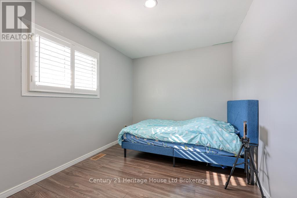 2 Chippewa Avenue, Woodstock, Ontario N4T 1A1 - Photo 15 - X12170217