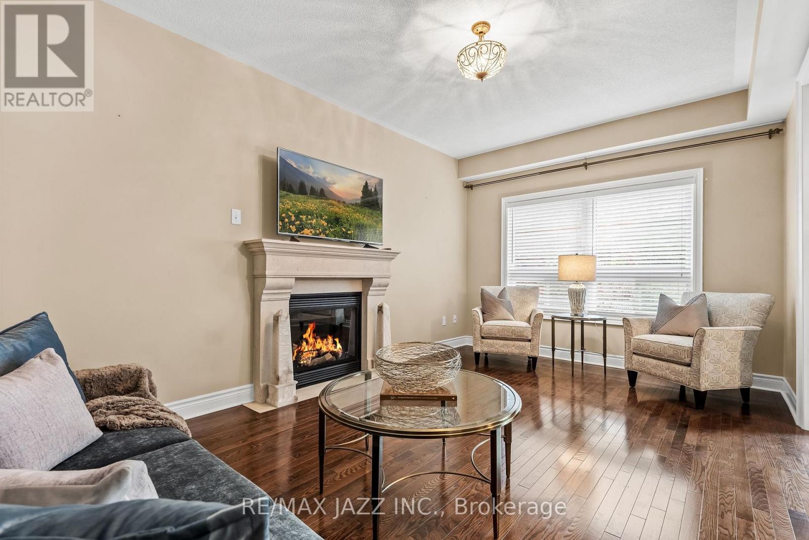 1710 Esterbrook Drive, Oshawa, Ontario  L1K 0J3 - Photo 5 - E12151025