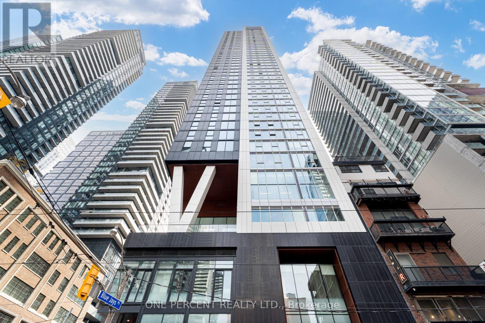 2108 - 357 KING STREET W, Toronto, Ontario