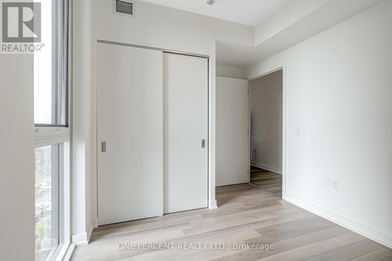 2108 - 357 King Street W, Toronto, Ontario  M5V 1K1 - Photo 23 - C12172614