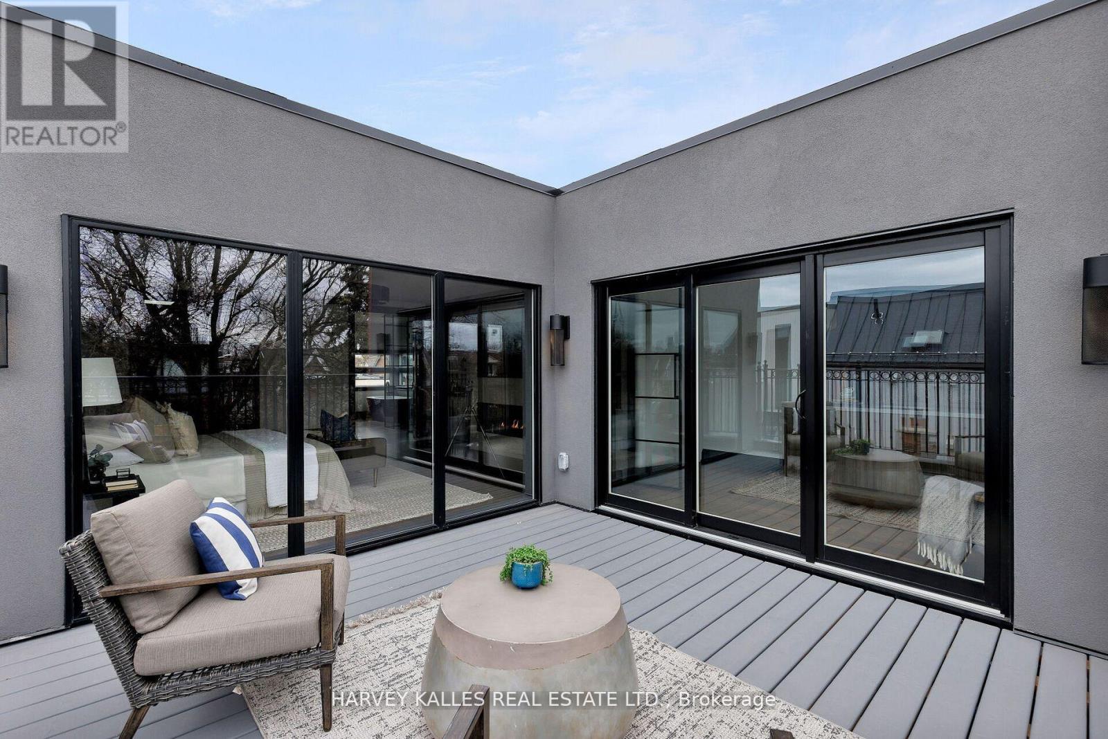 498 Roxton Road, Toronto, Ontario  M6G 3R4 - Photo 24 - C12172621