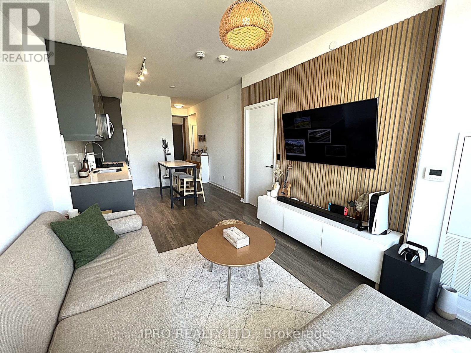 706 - 32 Forest Manor Road, Toronto, Ontario  M2J 0H2 - Photo 2 - C12172679