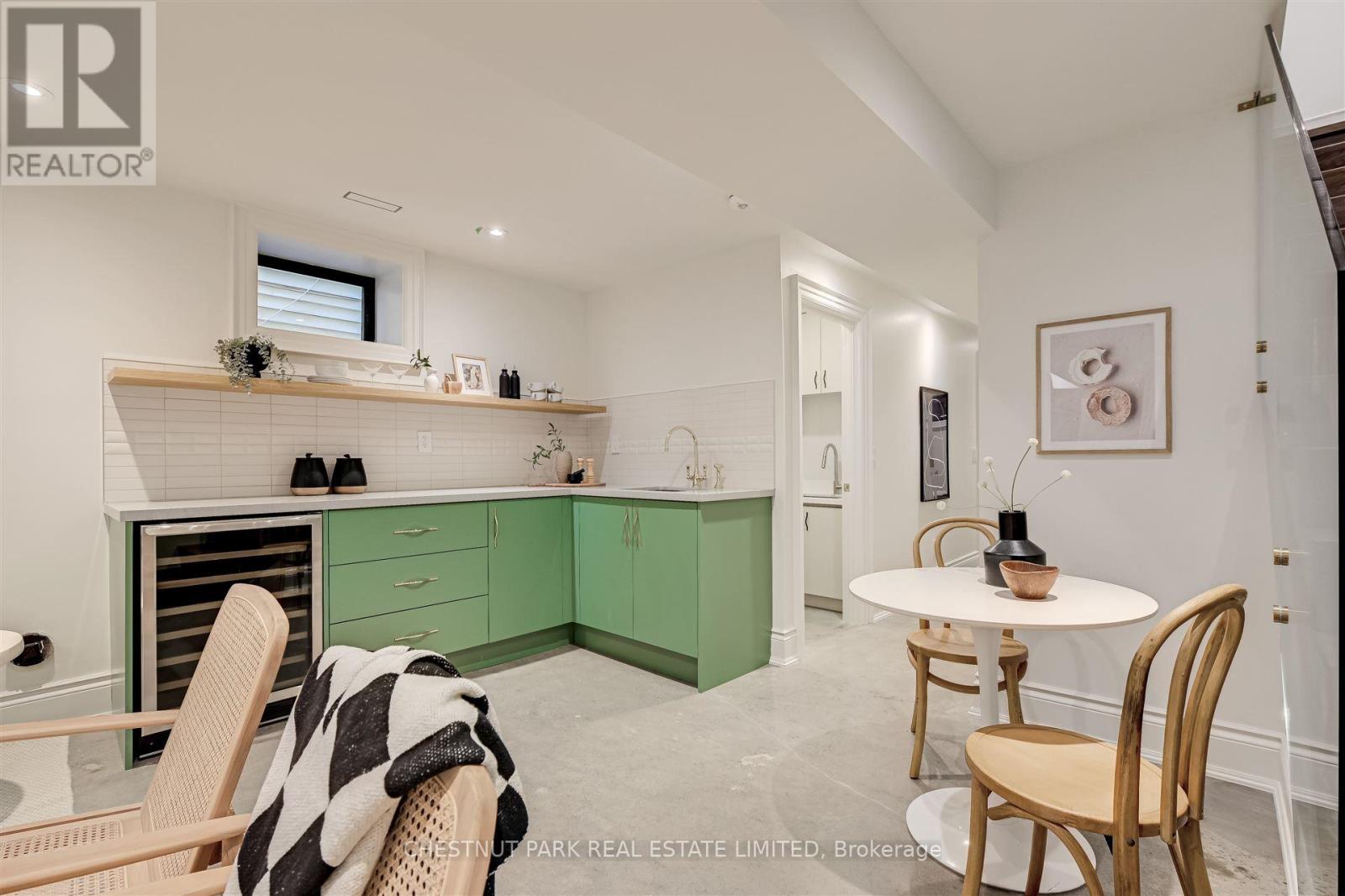 539 Crawford Street, Toronto, Ontario  M6G 3J9 - Photo 27 - C12172695