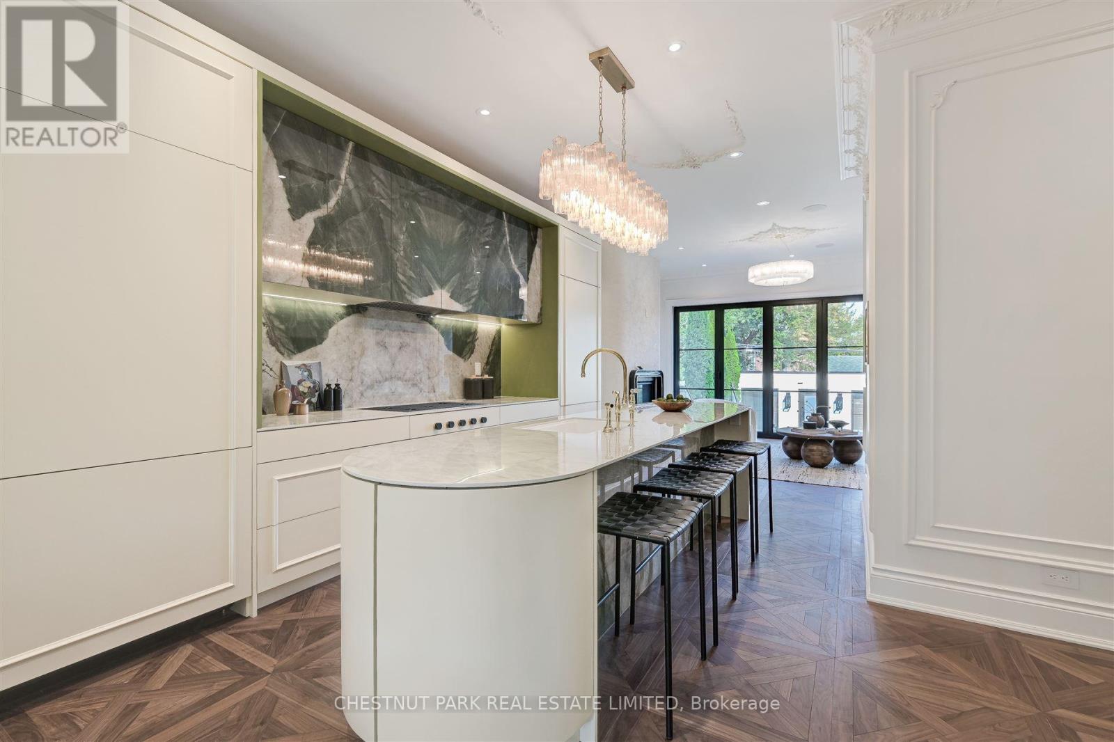 539 Crawford Street, Toronto, Ontario  M6G 3J9 - Photo 7 - C12172695