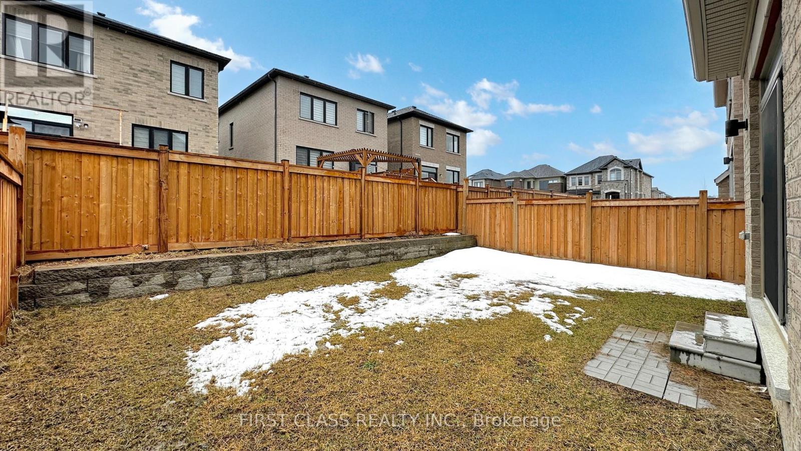 37 Hayeraft Street, Whitby, Ontario  L1P 0C6 - Photo 37 - E12172705
