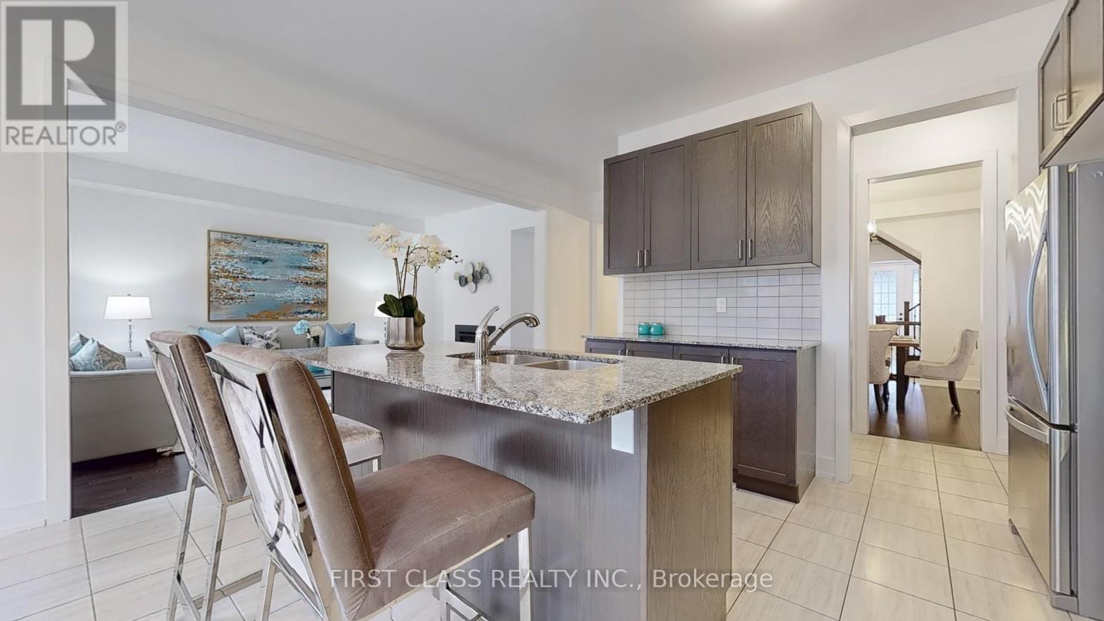 37 Hayeraft Street, Whitby, Ontario  L1P 0C6 - Photo 9 - E12172705