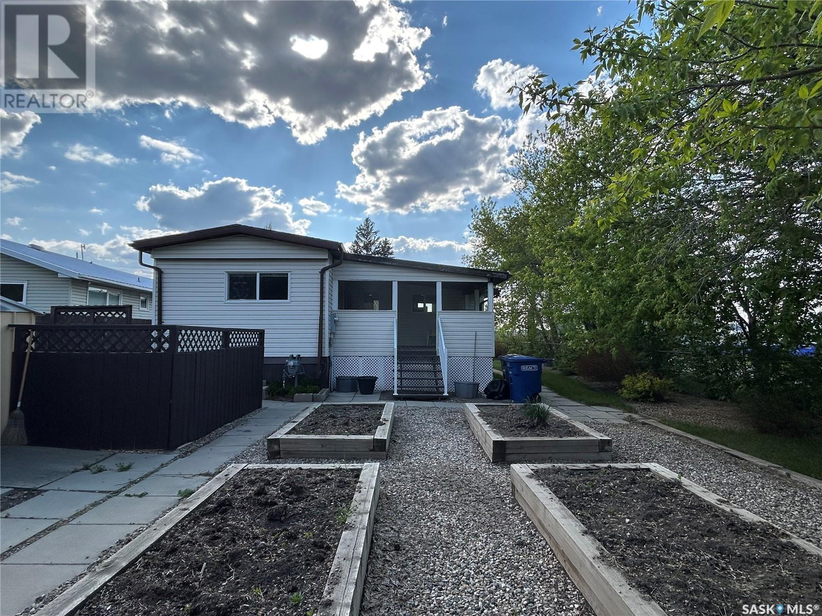 238 13th Street, Humboldt, Saskatchewan  S0K 2A0 - Photo 4 - SK007048