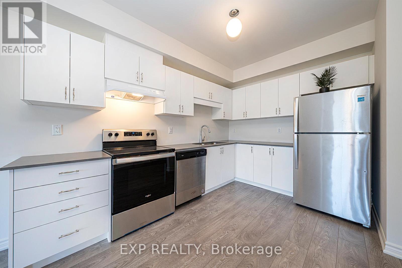407 - 110 Grew Boulevard, Georgina, Ontario  L0E 1L0 - Photo 11 - N12172537