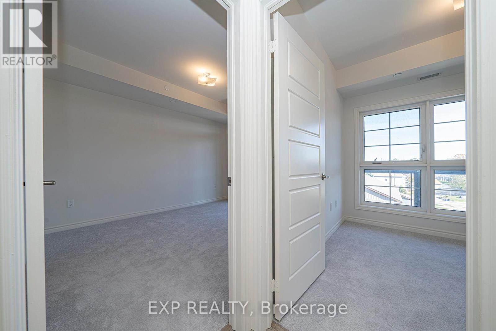 407 - 110 Grew Boulevard, Georgina, Ontario  L0E 1L0 - Photo 15 - N12172537