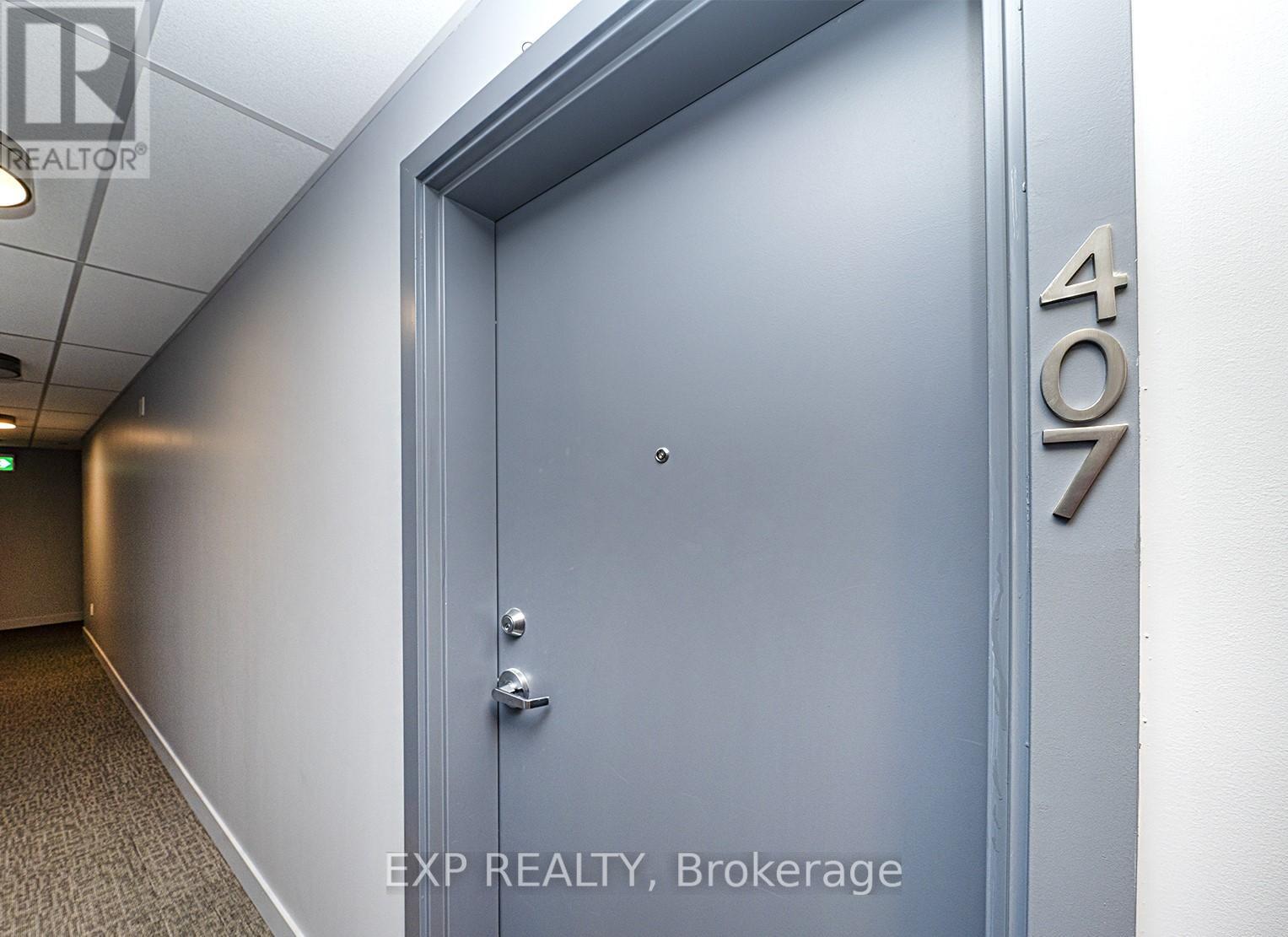 407 - 110 Grew Boulevard, Georgina, Ontario  L0E 1L0 - Photo 8 - N12172537