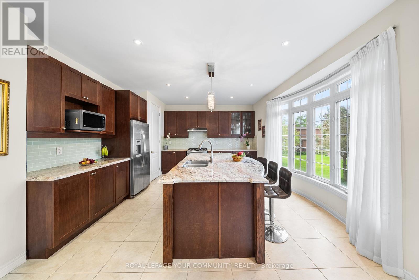 108 Headwater Crescent, Richmond Hill, Ontario  L4E 0T2 - Photo 15 - N12172545