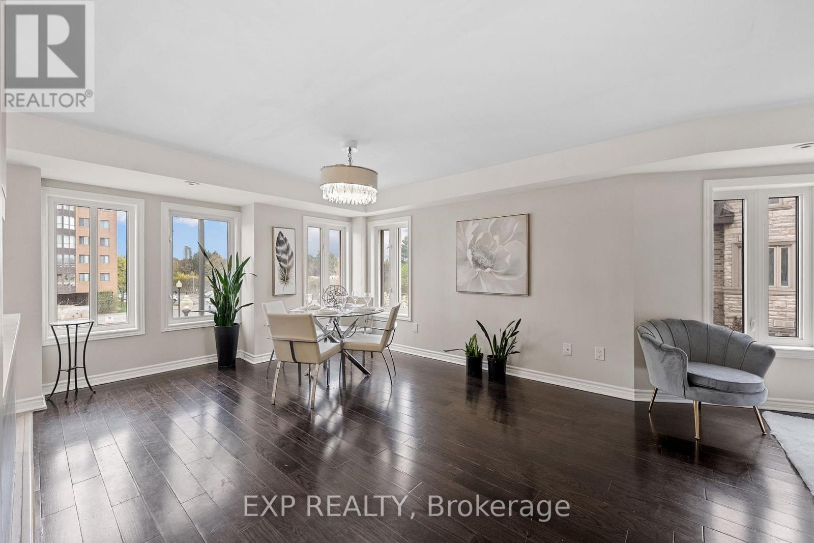 238 - 316 John Street, Markham, Ontario  L3T 0A7 - Photo 6 - N12172593