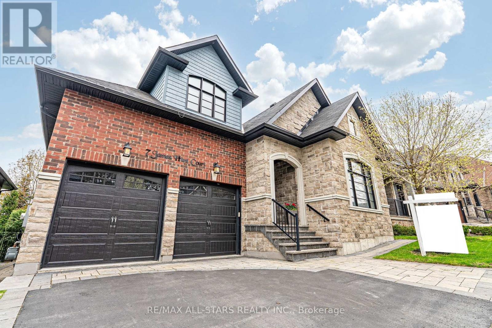 Property at 7 OS JAMES HUNT COURT image 2