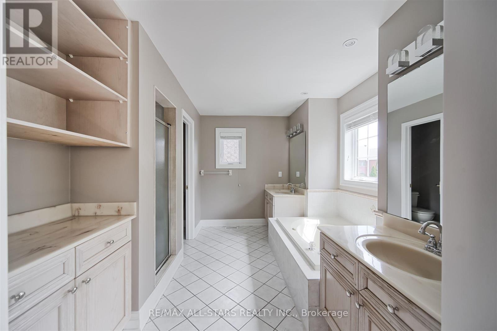 1 Silverflower Avenue, Markham, Ontario  L3S 4B7 - Photo 32 - N12172629