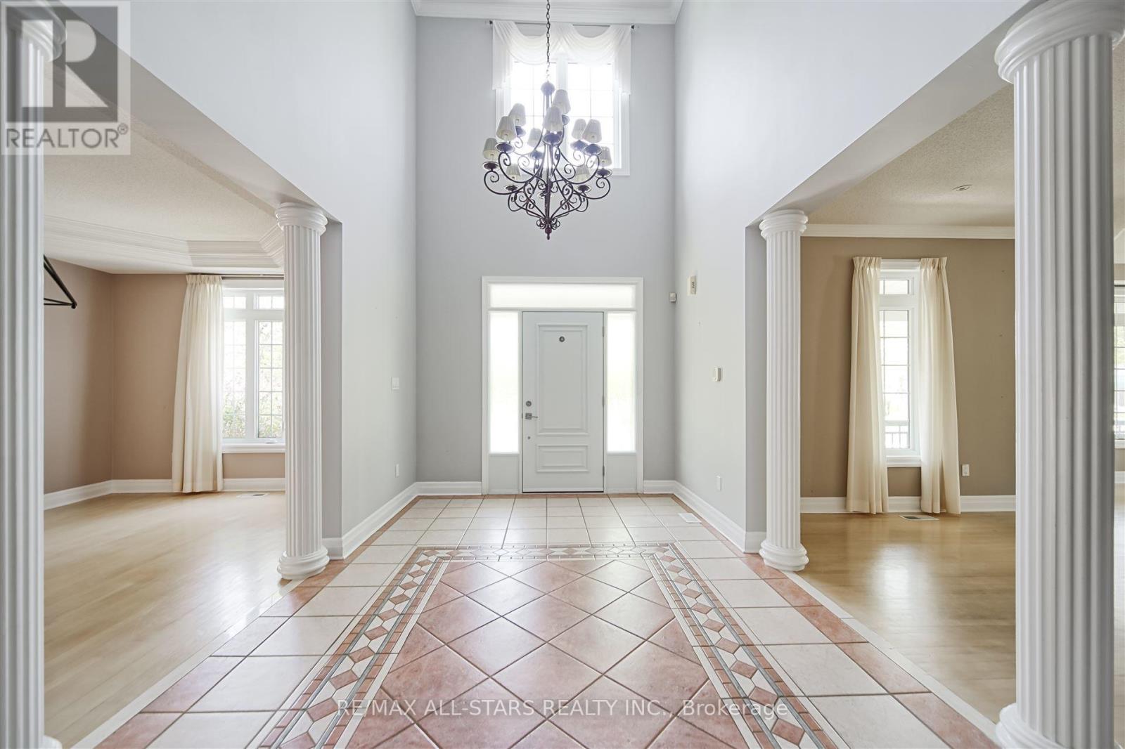 1 Silverflower Avenue, Markham, Ontario  L3S 4B7 - Photo 5 - N12172629