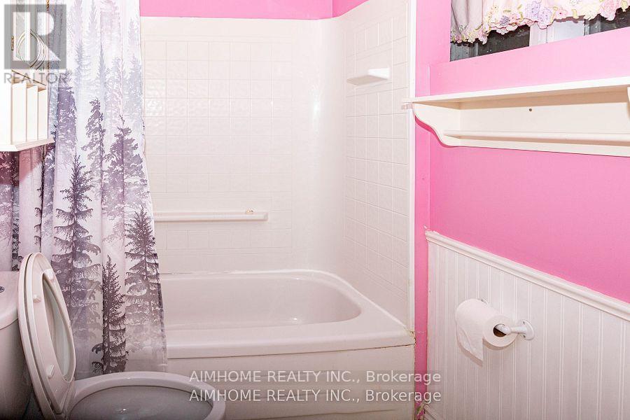 419 Crosby Avenue, Richmond Hill, Ontario  L4C 2R9 - Photo 17 - N12172665