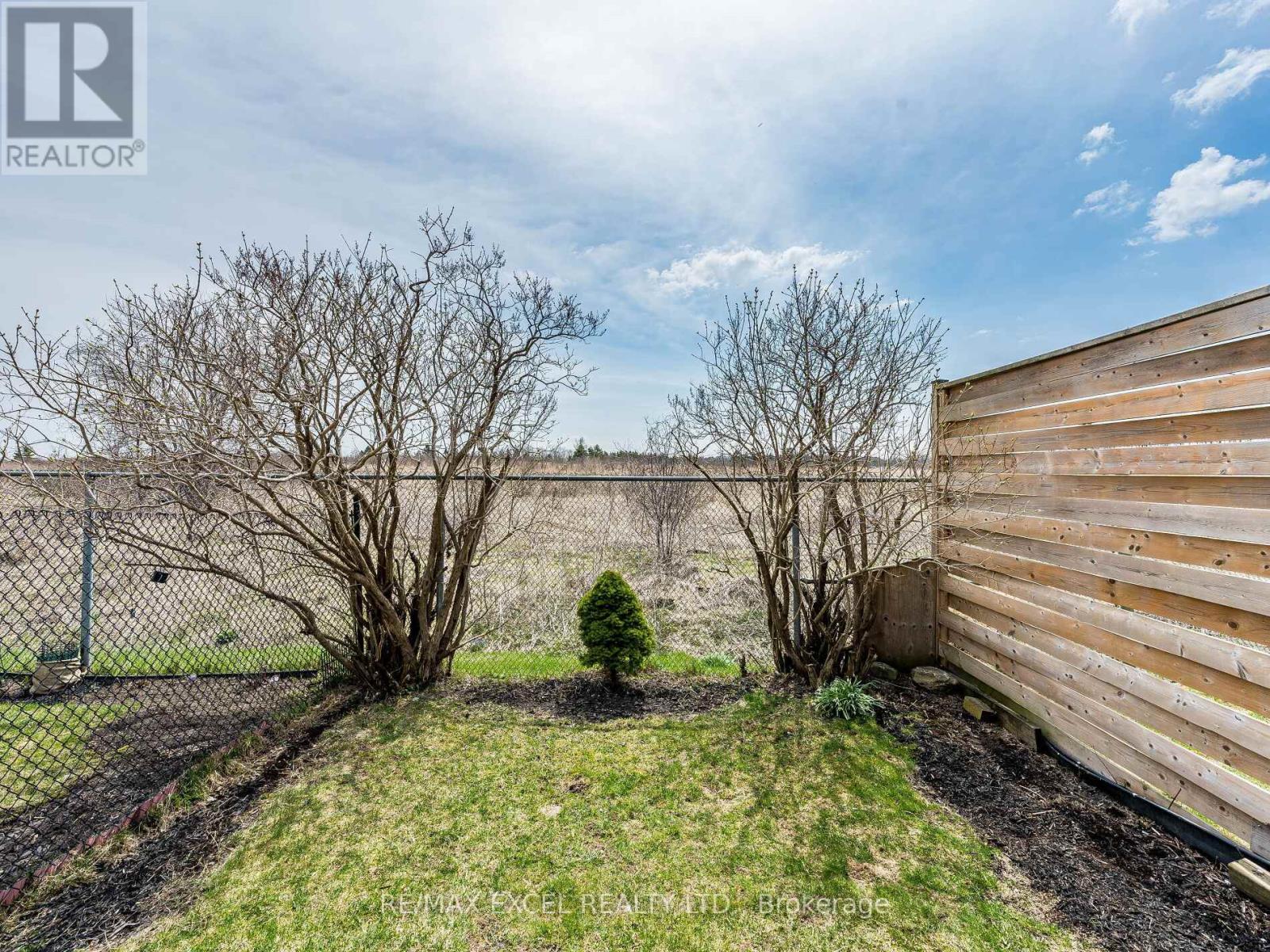 97 William Curtis Circle, Newmarket (Gorham-College Manor), Ontario  L3Y 8L8 - Photo 40 - N12172674
