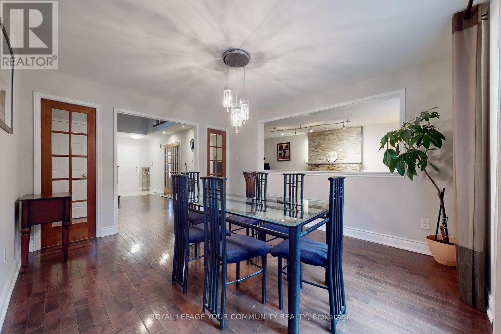 73 Highgrove Crescent, Richmond Hill, Ontario  L4C 7W7 - Photo 11 - N12172699