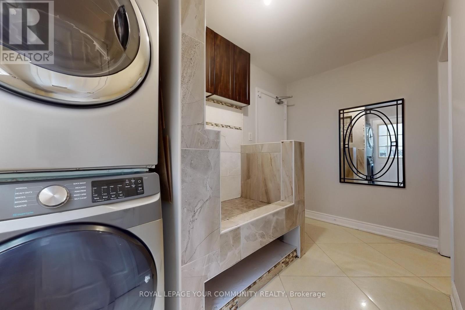 73 Highgrove Crescent, Richmond Hill, Ontario  L4C 7W7 - Photo 16 - N12172699