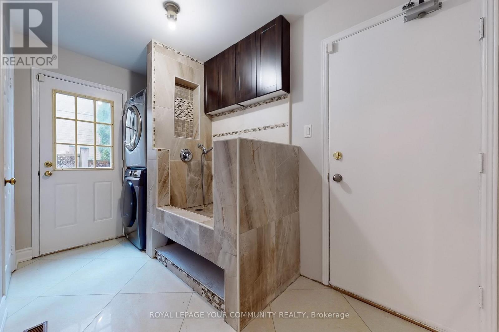 73 Highgrove Crescent, Richmond Hill, Ontario  L4C 7W7 - Photo 18 - N12172699