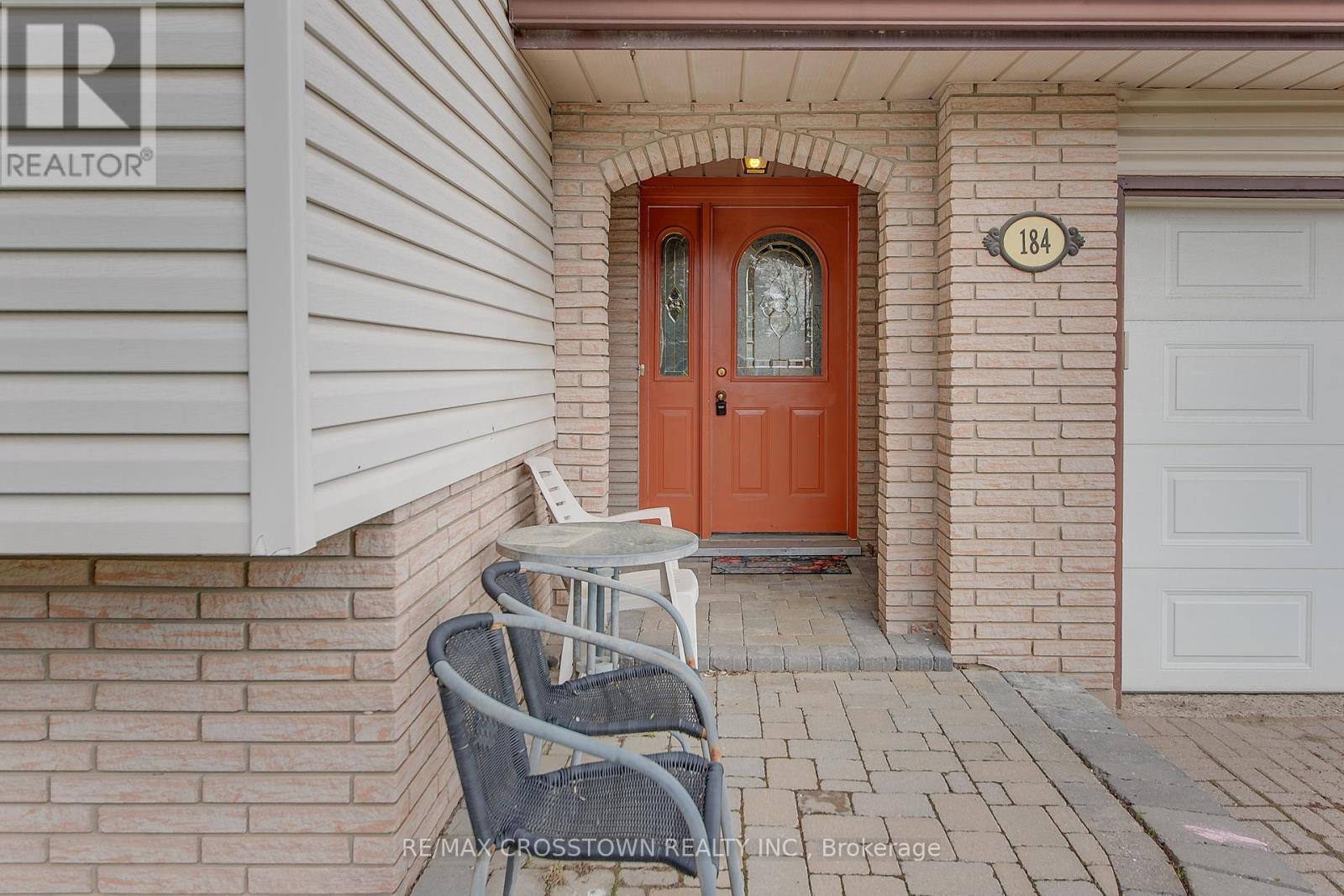 184 Murphy Road, Essa, Ontario  L3W 0A2 - Photo 6 - N12172721