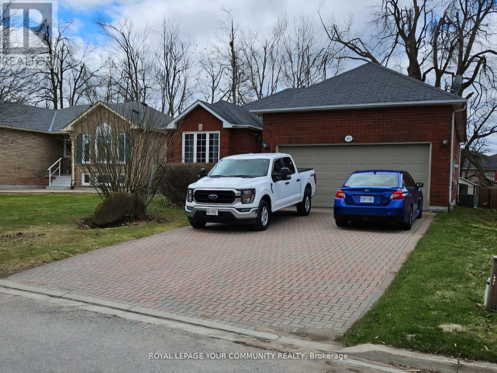 105 Brown Street, Barrie, Ontario  L4N 7V6 - Photo 2 - S12172525