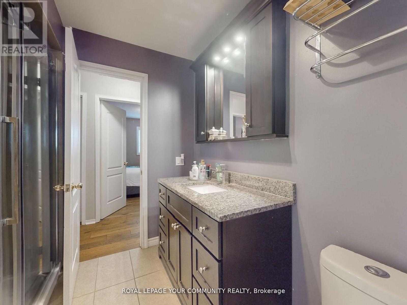 105 Brown Street, Barrie, Ontario  L4N 7V6 - Photo 20 - S12172525