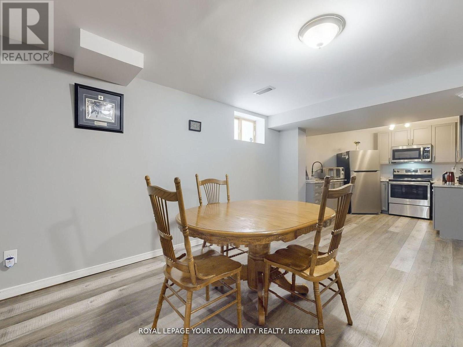 105 Brown Street, Barrie, Ontario  L4N 7V6 - Photo 24 - S12172525