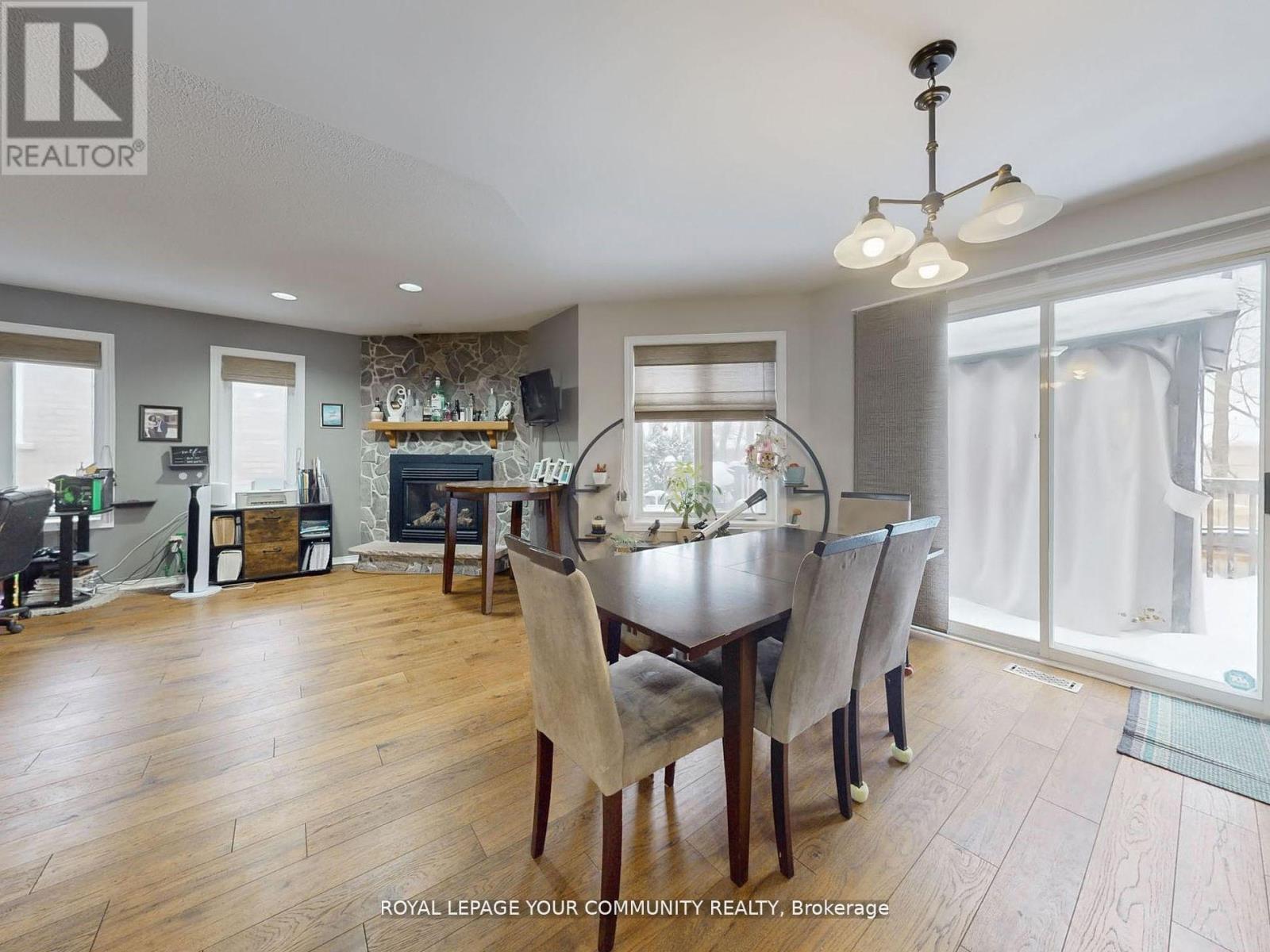 105 Brown Street, Barrie, Ontario  L4N 7V6 - Photo 9 - S12172525