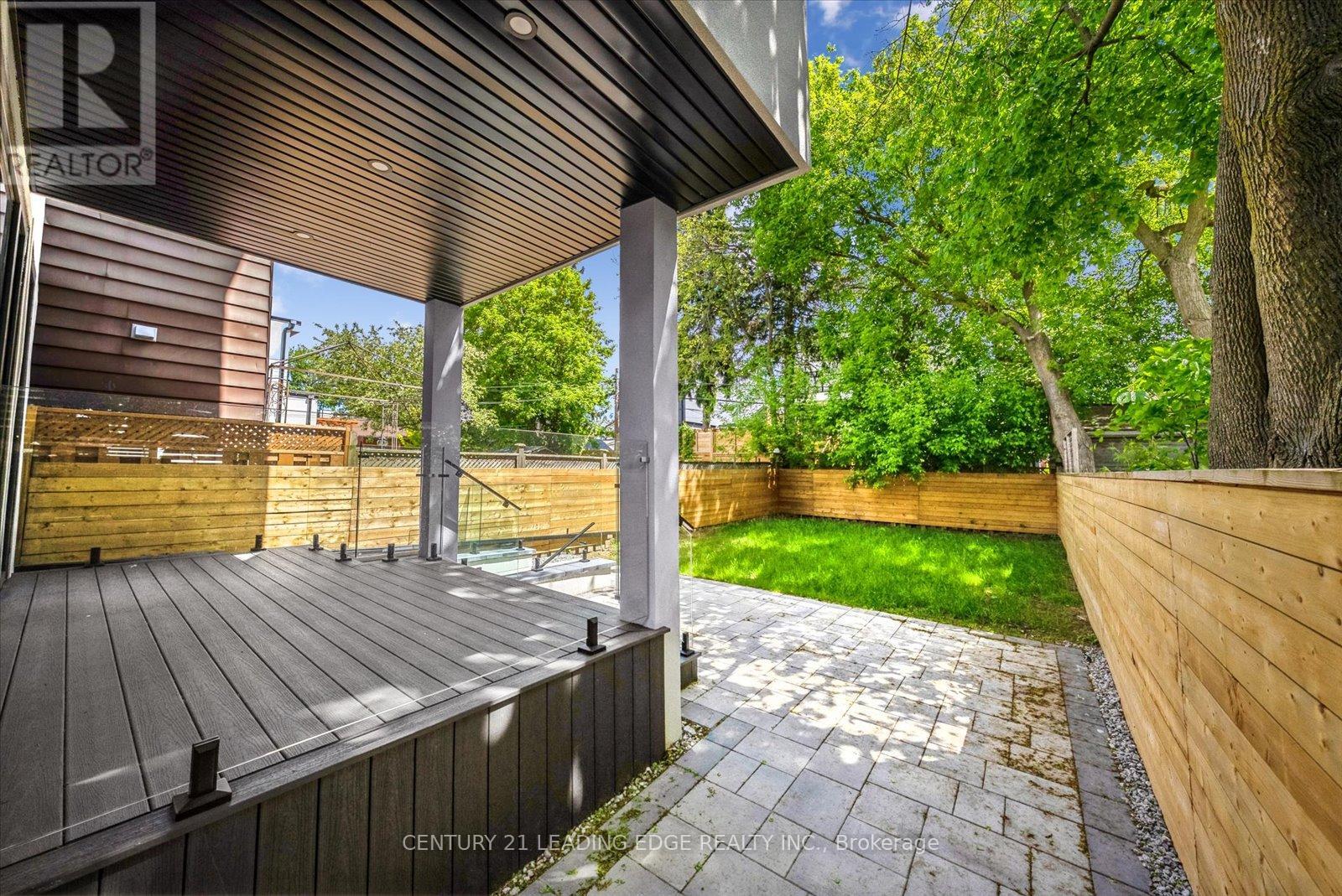 257 Robina Avenue, Toronto, Ontario  M6C 3Y9 - Photo 47 - C12077765