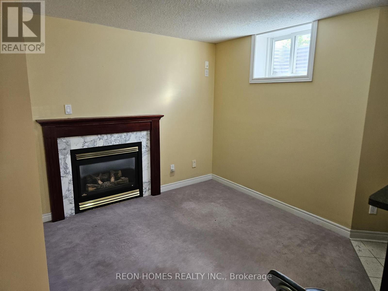 72 Niagara Drive, Oshawa, Ontario  L1G 8A5 - Photo 3 - E12169964