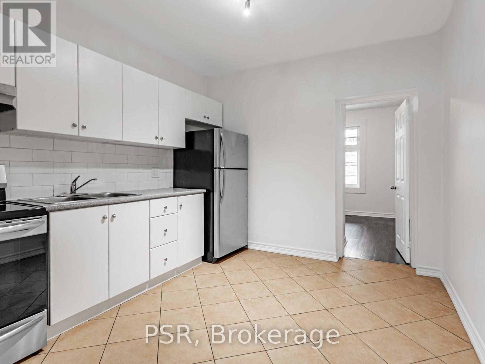 1 - 2042 Dundas Street W, Toronto, Ontario  M6R 1W6 - Photo 7 - W12172557